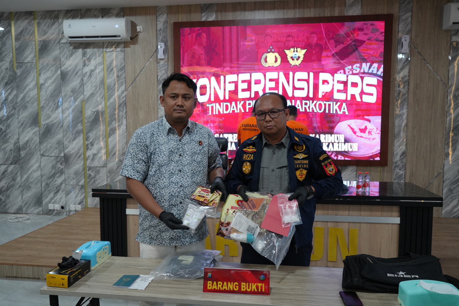 Bea Cukai dan Polri Gagalkan Penyelundupan Ratusan Gram Sabu di Karimun