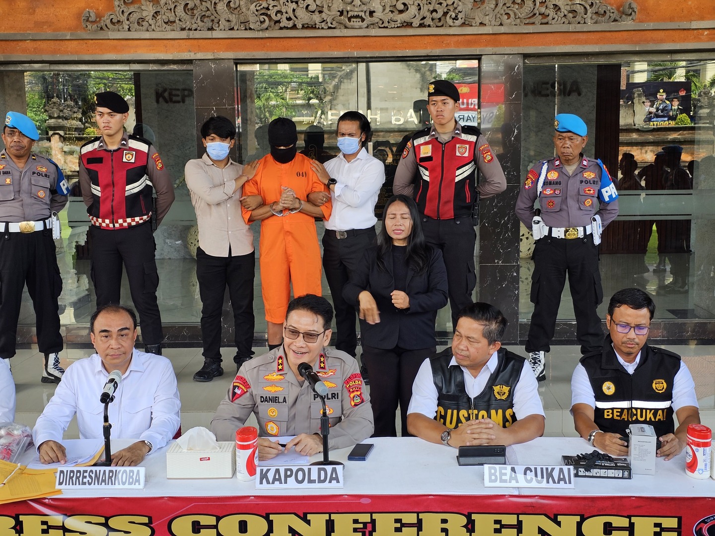 Sinergi Polri dan Bea Cukai Ungkap Peredaran Kokain Jaringan Internassional