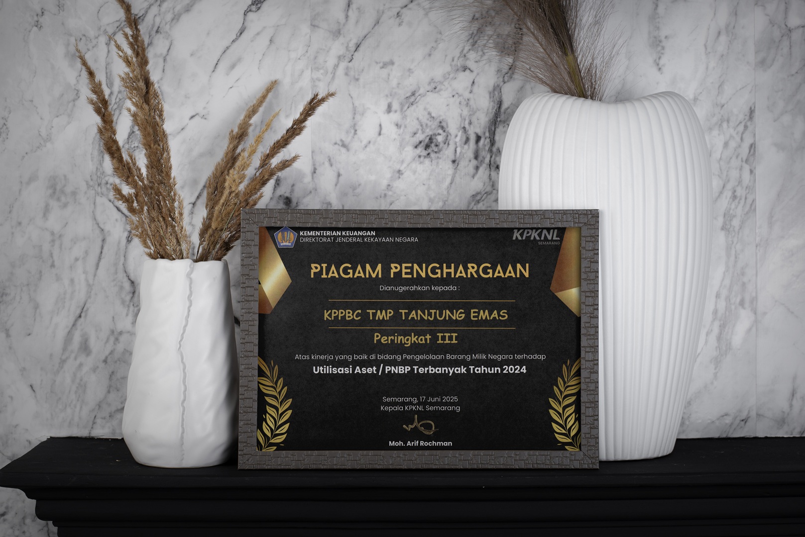 Bea Cukai Tanjung Emas Raih Penghargaan atas Kinerja Terbaik Pengelolaan BMN dan PNBP