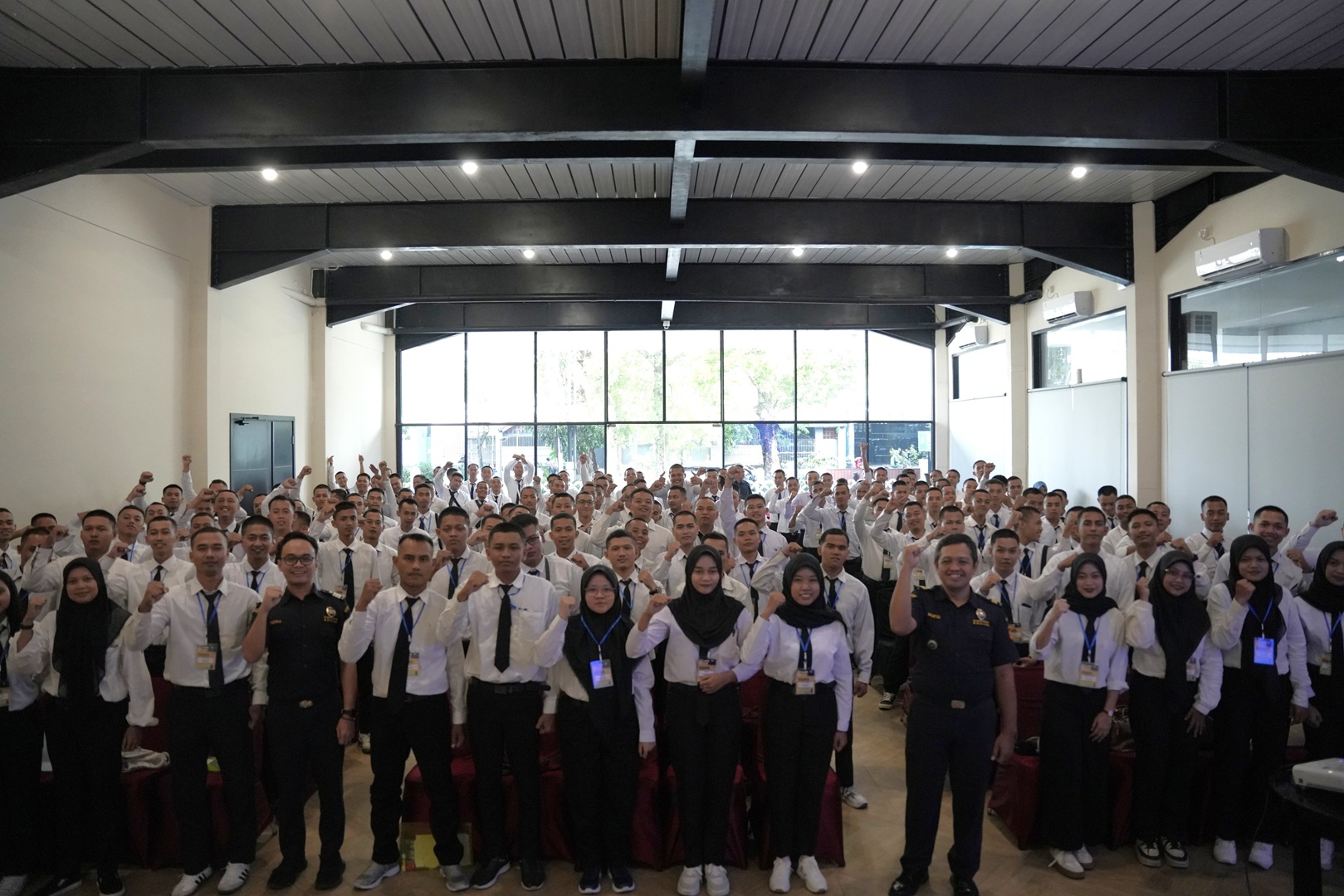 Bea Cukai Tanjung Emas Sosialisasikan Ketentuan Barang Impor Pribadi untuk Calon PMI ke Korea