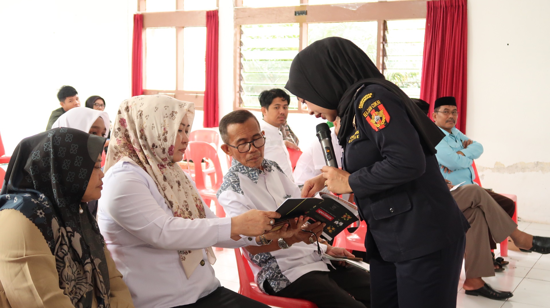 Ketentuan Cukai dan Pemanfaatan DBHCHT