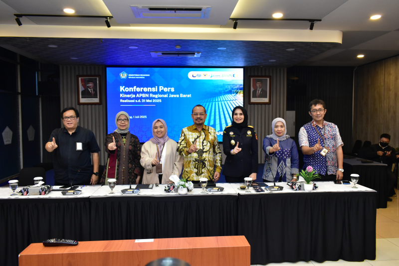 Stabilitas Ekonomi Jawa Barat Terjaga   Melalui Kebijakan Fiskal yang Responsif dan Adaptif