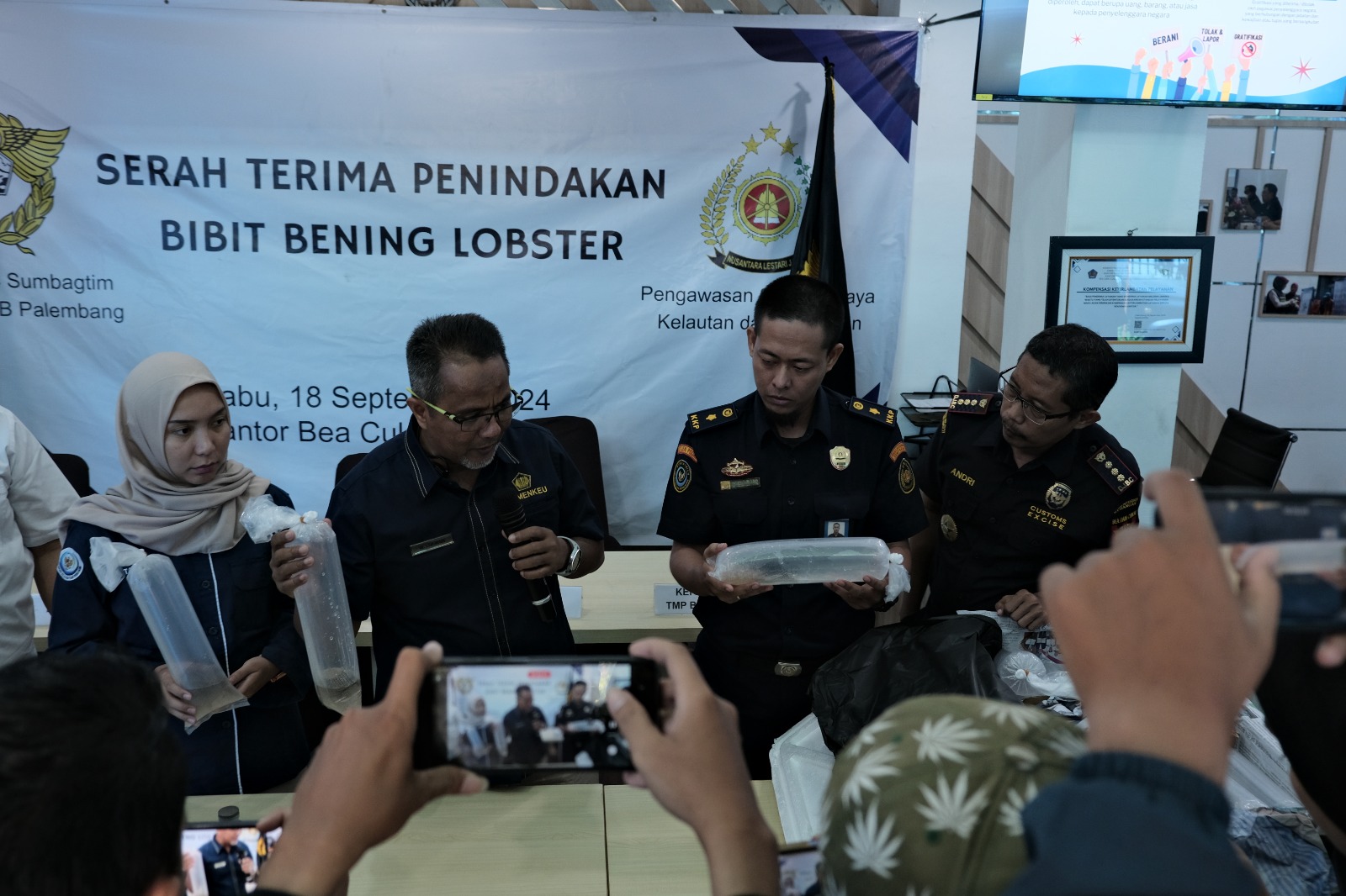 Bea Cukai Gagalkan Upaya Penyelundupan Ratusan Ribu Benih Lobster Senilai Miliaran Rupiah