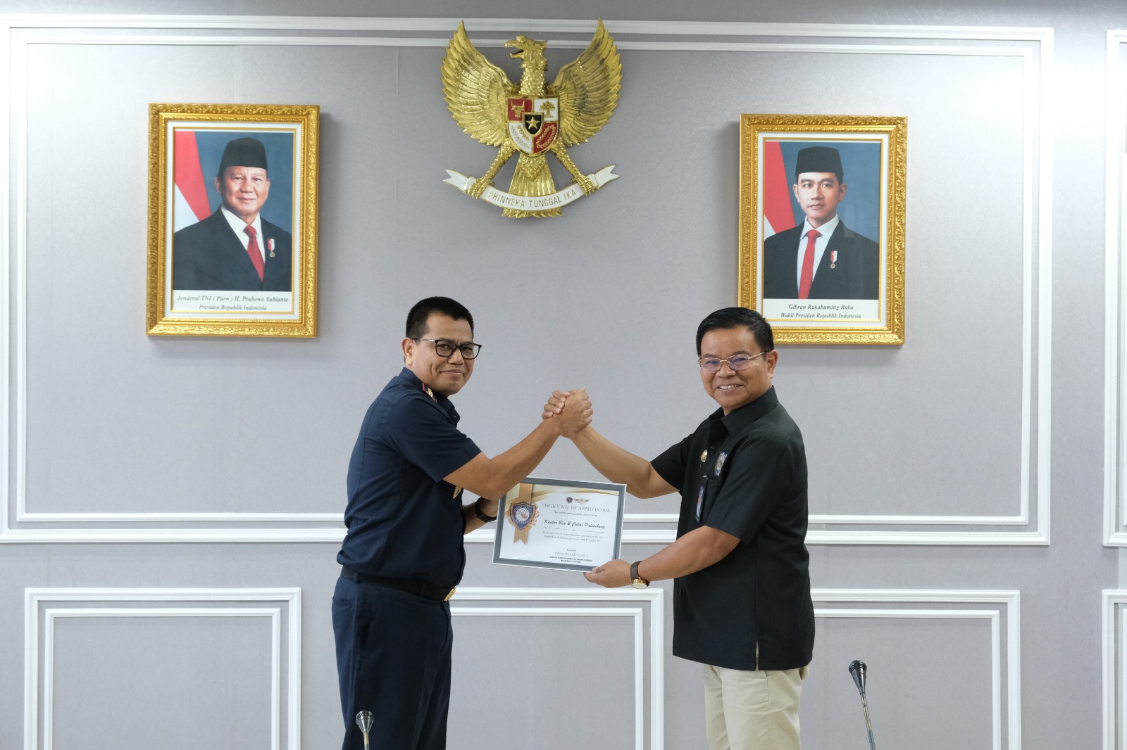 Bea Cukai Palembang Terima Penghargaan Pelayanan Haji Tahun 2025