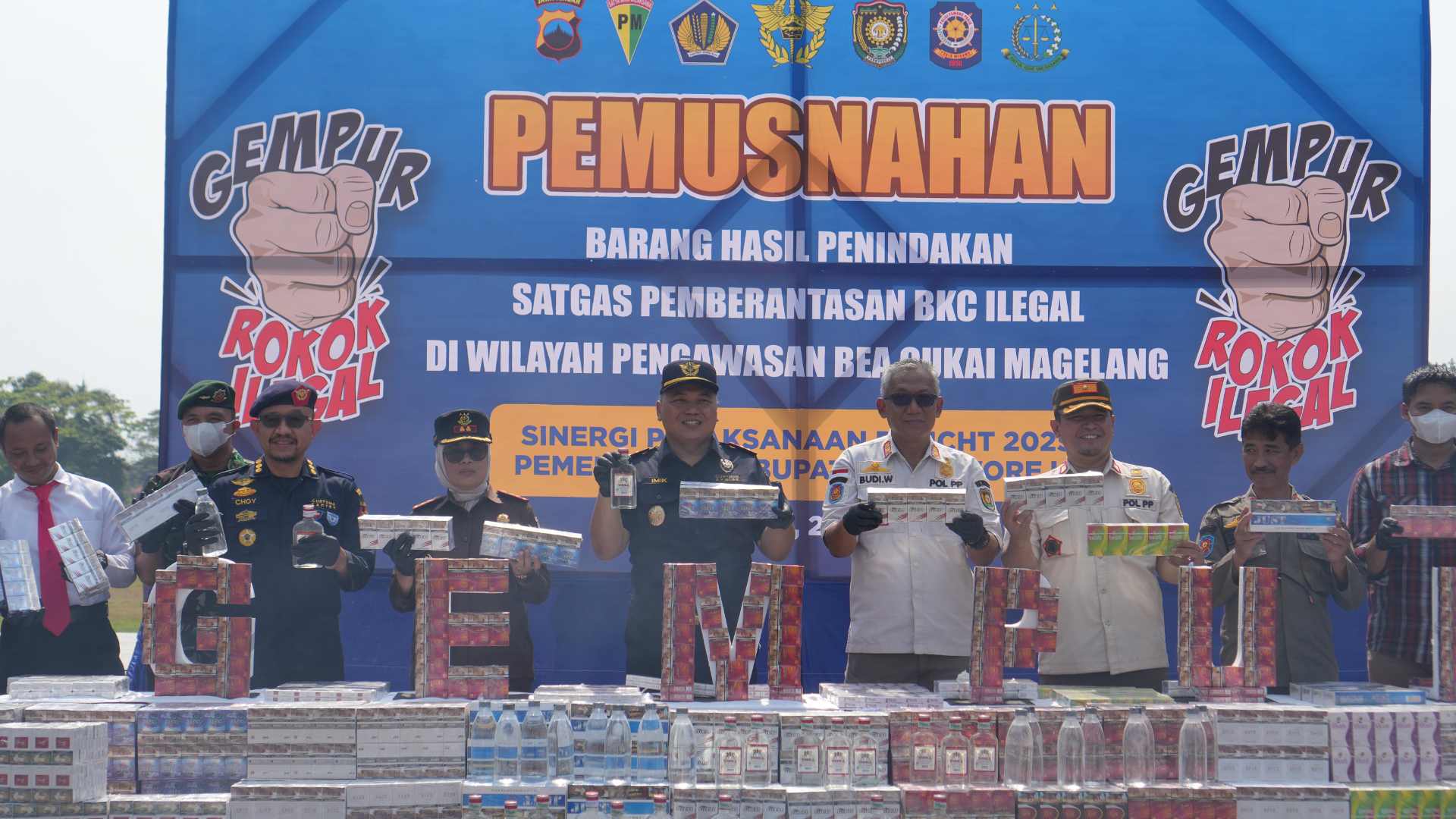 Bea Cukai Jateng DIY Musnahkan Rokok dan MMEA Ilegal Senilai Rp4,93 Miliar di Purworejo