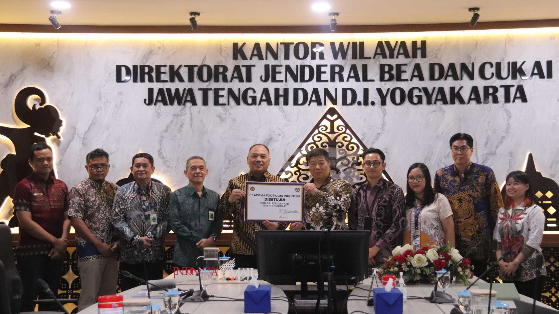 Bea Cukai Jateng DIY Resmi Berikan Fasilitas Kawasan Berikat kepada PT. Aroma Footwear Indonesia