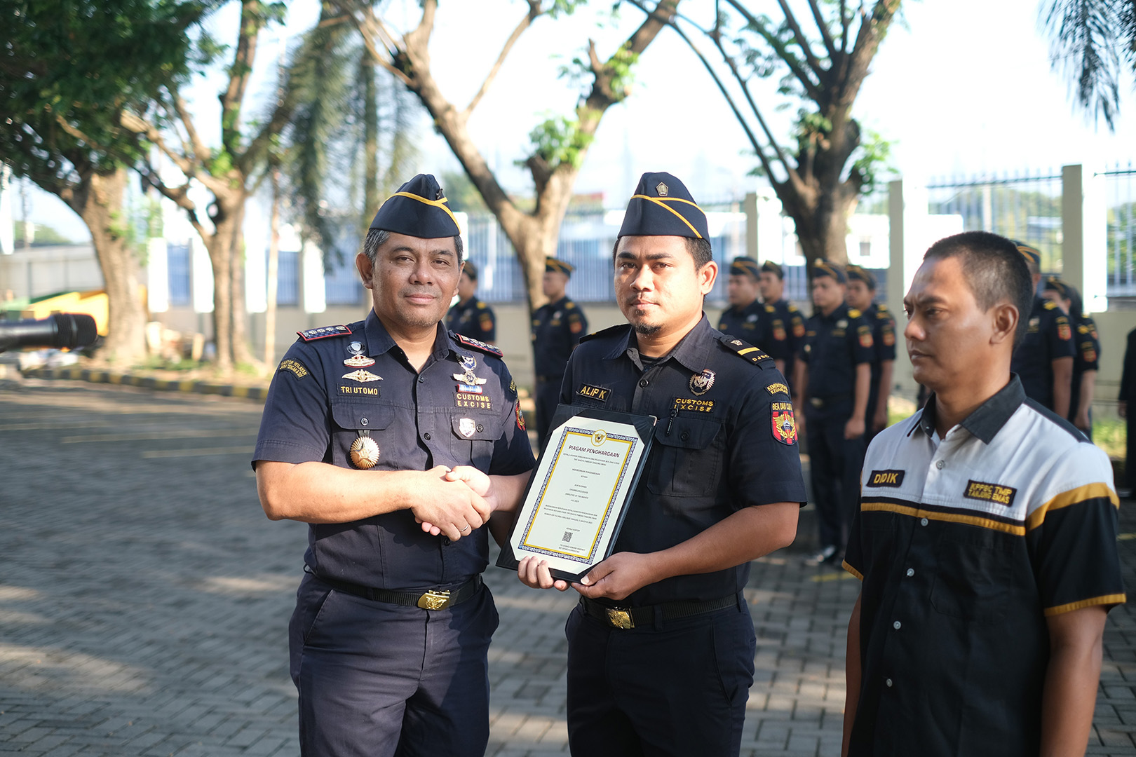 Bea Cukai Tanjung Emas Catat Capaian Tertinggi, Kepala Kantor Tekankan Sinergi dan Inovasi Pelayanan