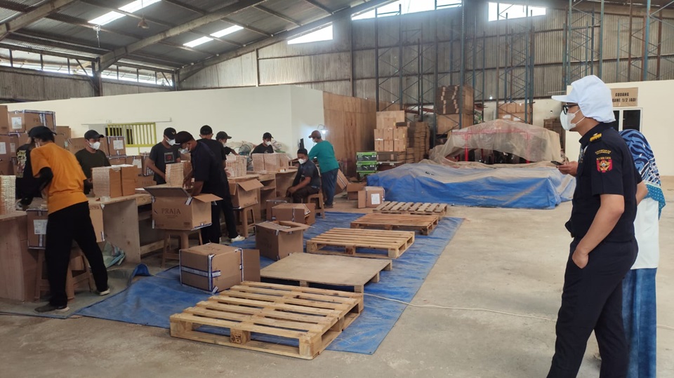 PT Sata Jaya Sejahtera Laksanakan Pengolahan Kembali Tembakau dan Pemusnahan Pita Cukai Kedaluwarsa di Sleman