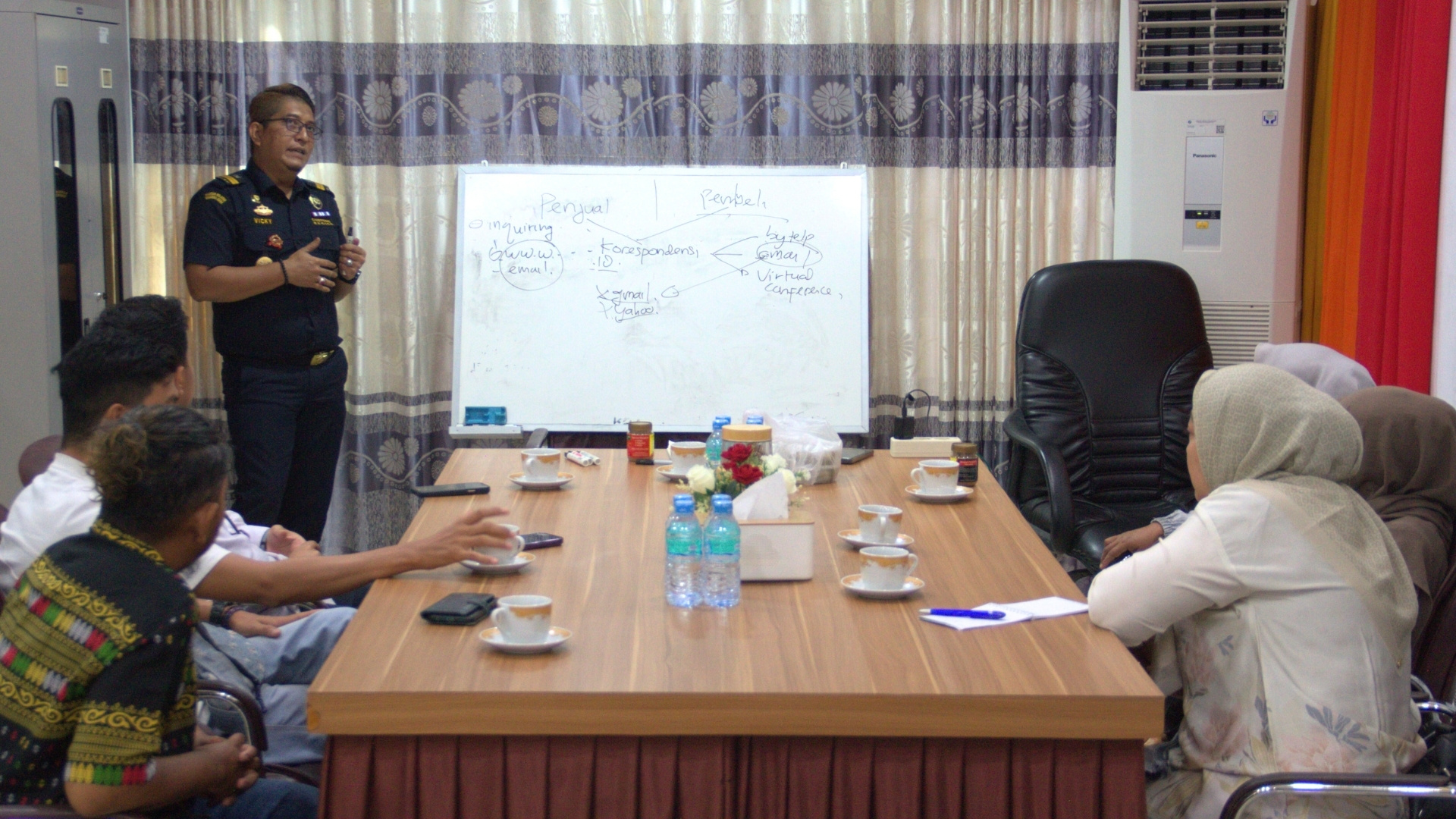 UMKM Lhokseumawe Belajar Rahasia Ekspor di Bea Cukai: Dari Legalitas hingga Menemukan Buyer Global