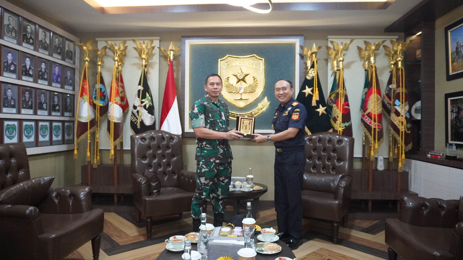 Perkuat Sinergi Aparat Penegak Hukum,  Kepala Bea Cukai Kanwil Jakarta Lakukan Kunjungan Kerja ke Kodam Jaya