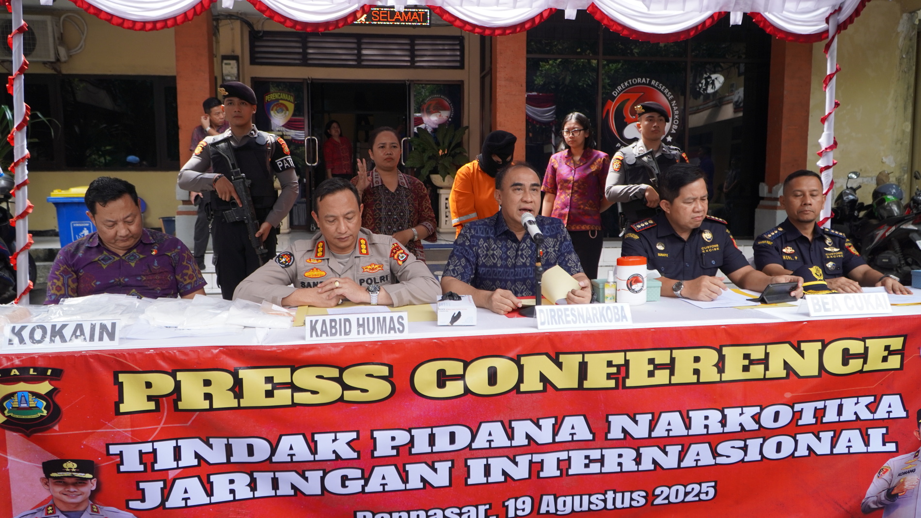 Katanya Bahagia, Nyatanya Derita Jauhi Narkoba