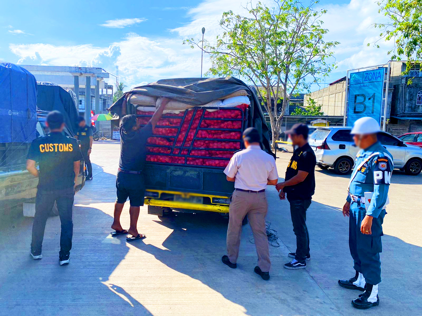 Bea Cukai Tanjungpinang Gelar Operasi Gabungan di Pelabuhan Roro Tanjung Uban