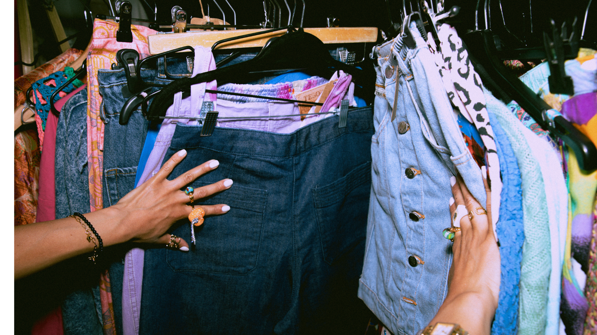 Perspektif Hukum terhadap Fenomena Thrifting