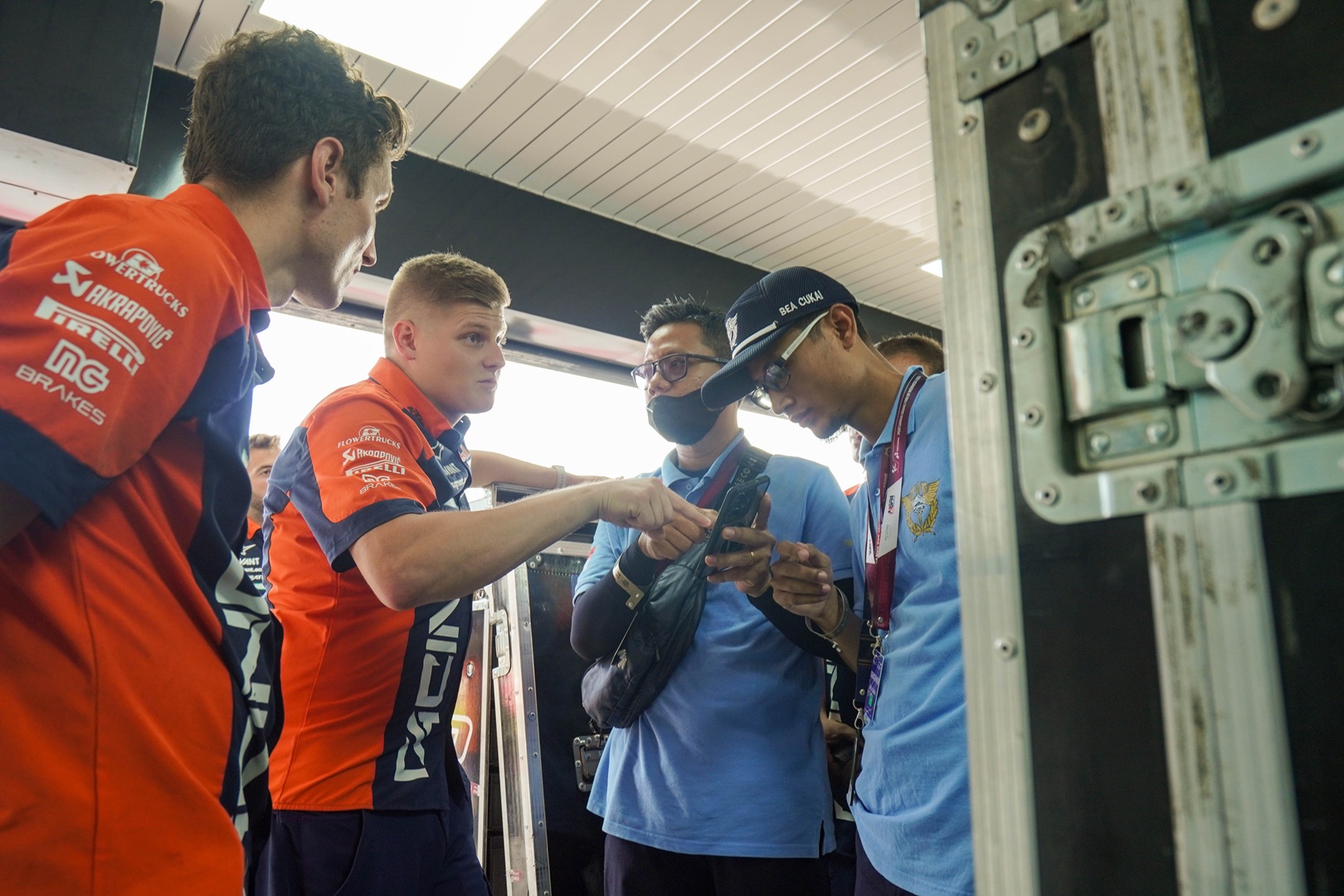 Bea Cukai Percepat Layanan Reekspor Logistik MotoGP 2024