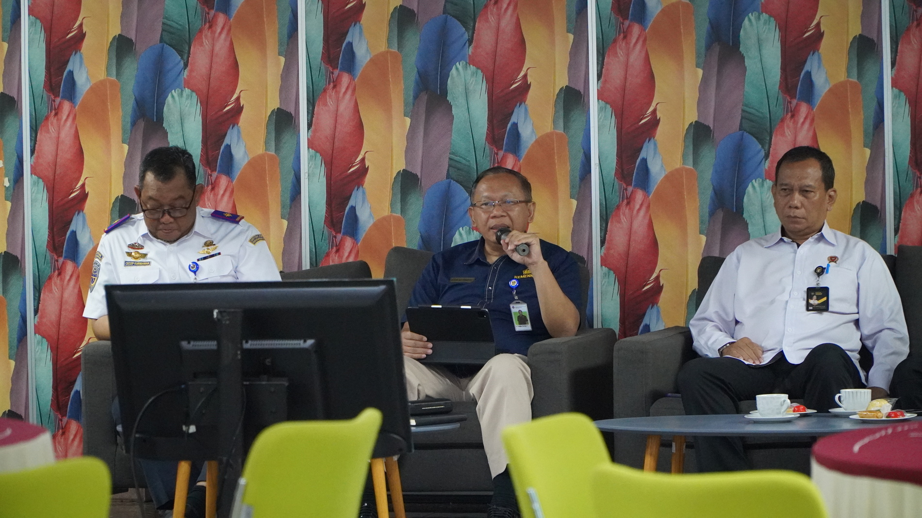 Bahas Percepatan Pelayanan pada Bandara Internasional I Gusti Ngurah Rai