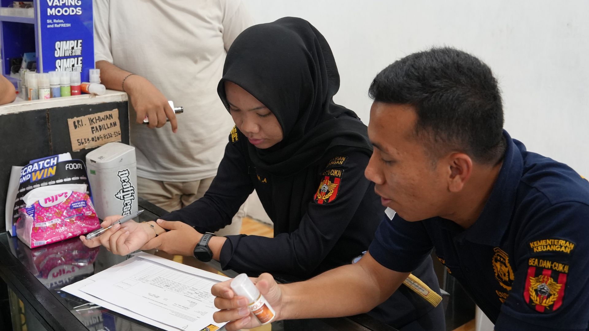 Bea Cukai Lampung Laksanakan Kegiatan Pemantauan Harga Transaksi Pasar Terhadap Produk Rokok Elektrik