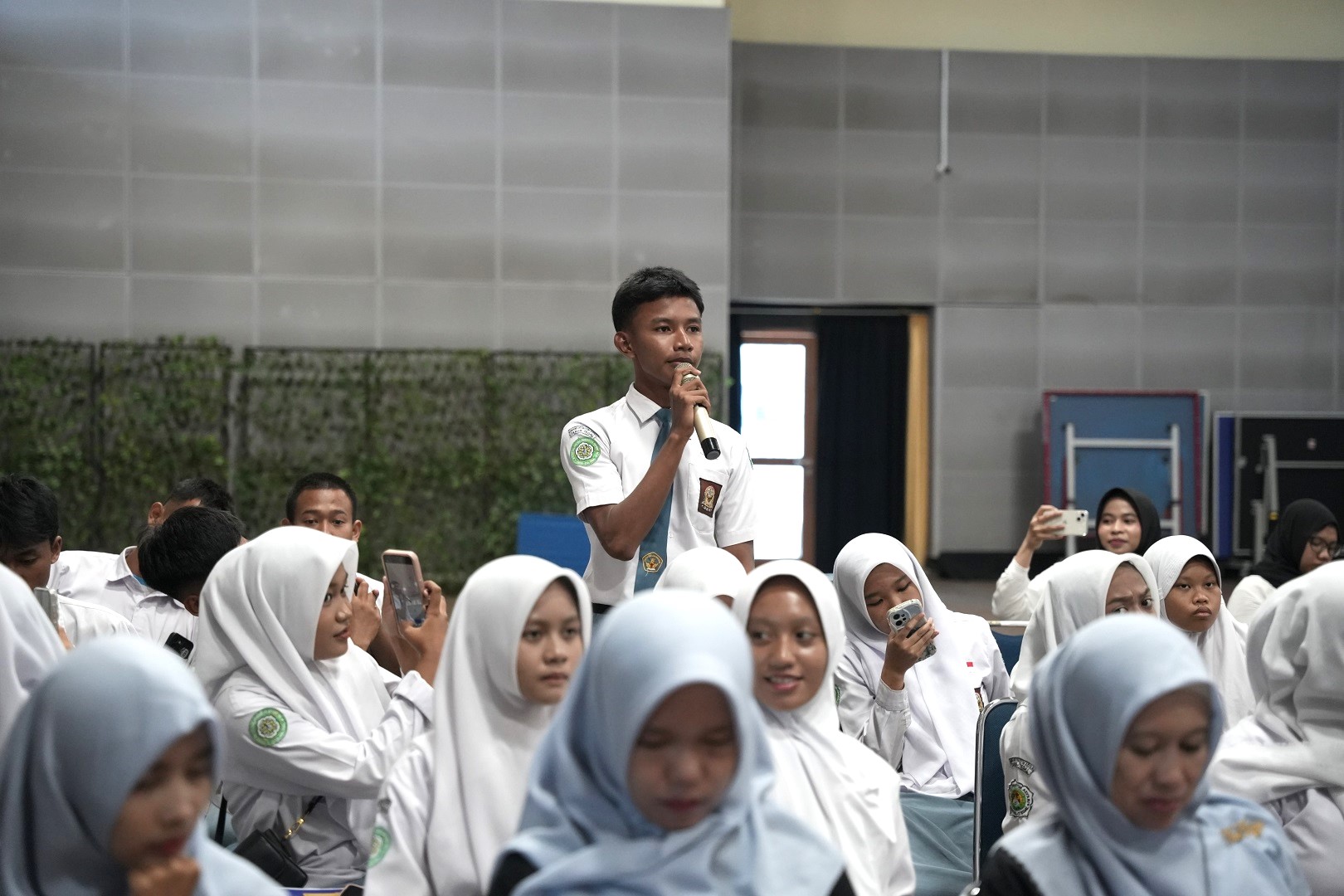 Bea Cukai Tanjung Emas Sambut Kunjungan Industri Siswa SMK NU Hasyim Asyari Tegal