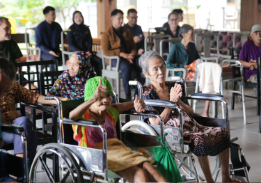 NGURAH RAI CUSTOMS CHARITY - Kunjungan ke Panti Wredha Syailendra Jimbaran