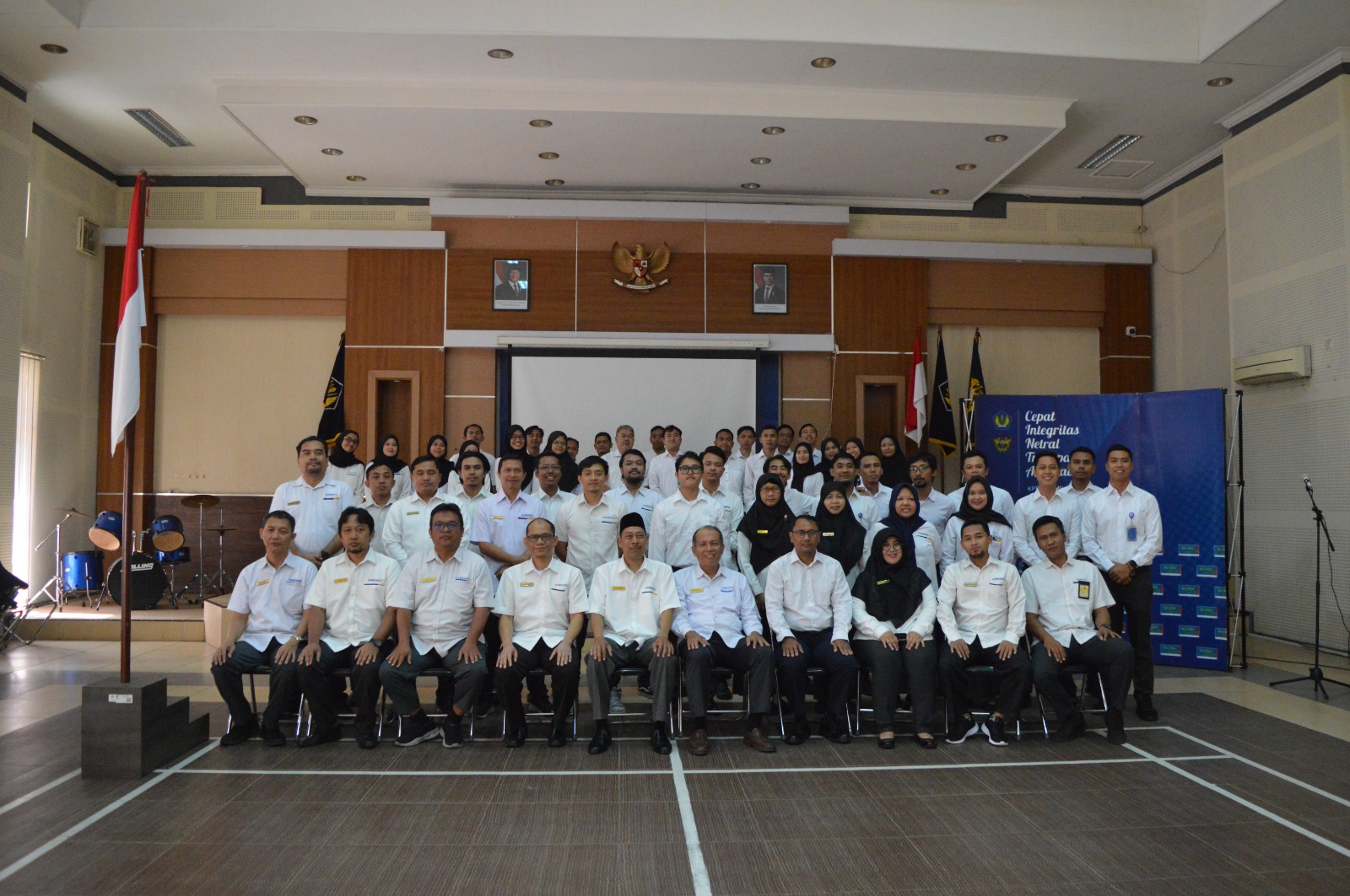 Kemenkeu Satu Cilacap Gelar Upacara Peringatan Hari Sumpah Pemuda ke-97 dan Hari Oeang ke-79