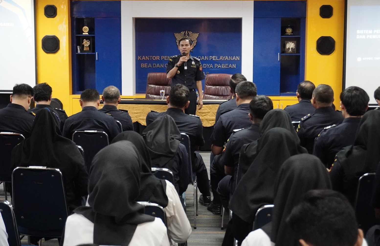 Bea Cukai Tanjung Emas Pertegas Aturan Presensi dan Gelar Pembinaan Disiplin Pegawai