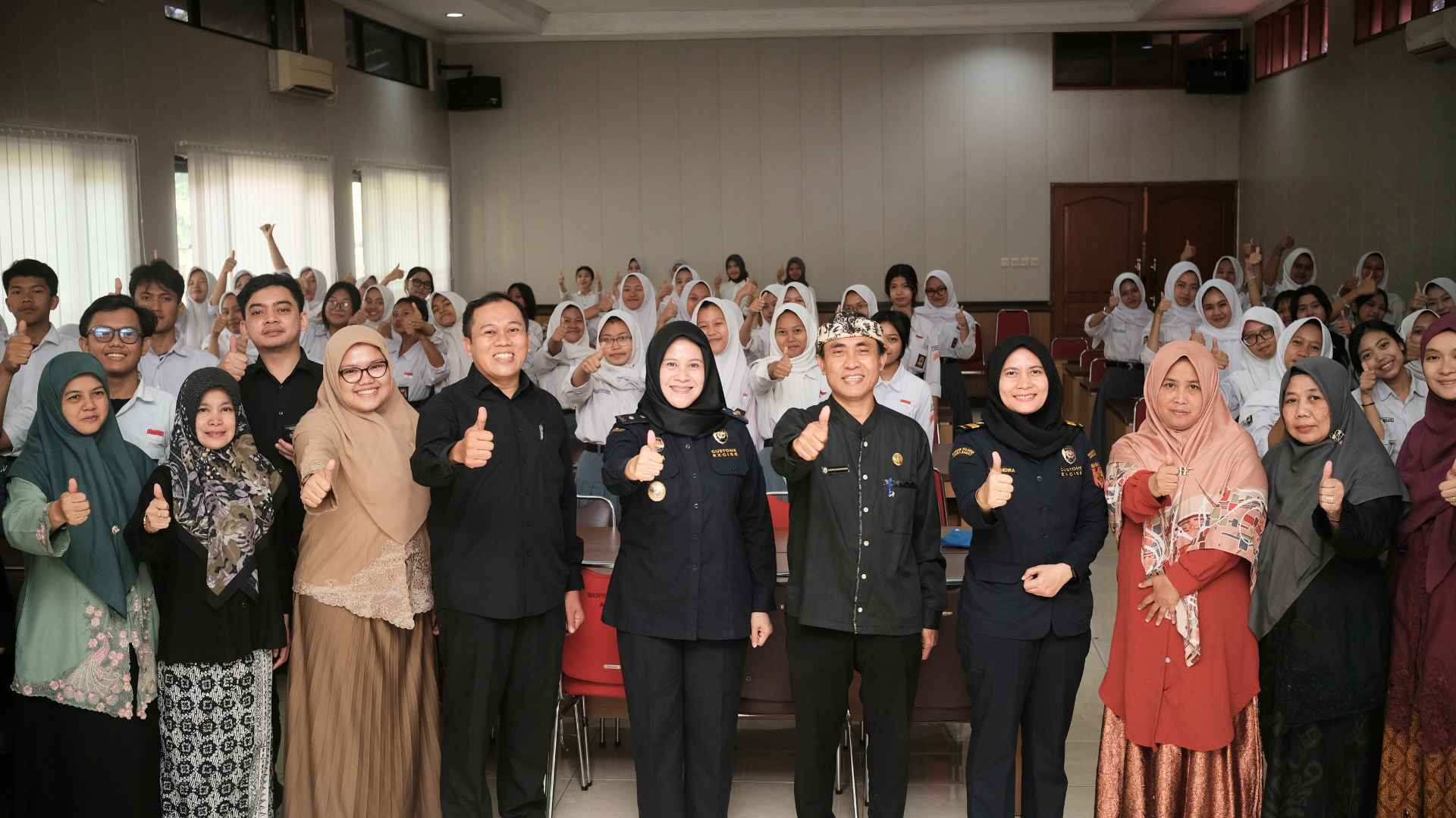 Belajar dan Praktek Bersama SMK N 3 Bandung