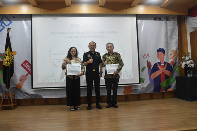 Bea Cukai Kanwil Jakarta Memberikan Apresiasi kepada Pengguna Jasa dalam Rangka Peringatan HAKORDIA 2025