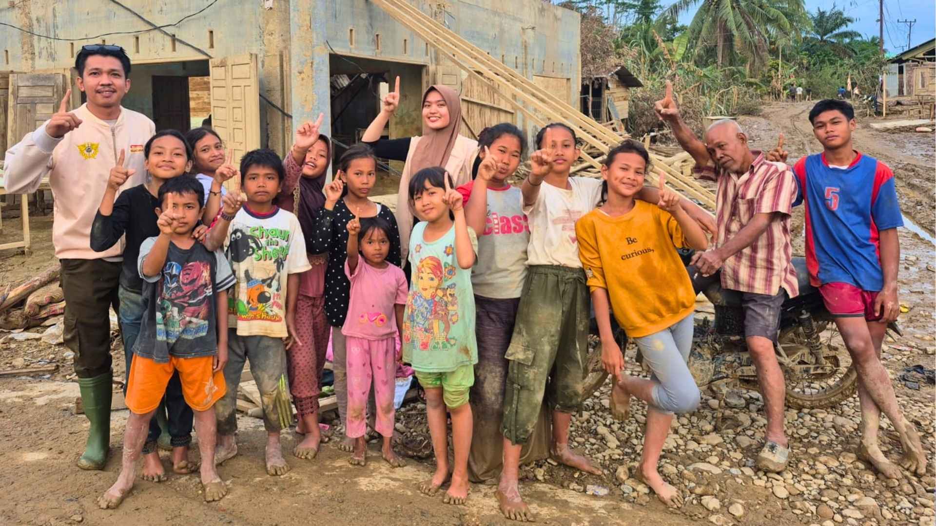 Bea Cukai Turunkan Relawan Kloter II Perkuat Penanganan Bencana di Aceh Tamiang