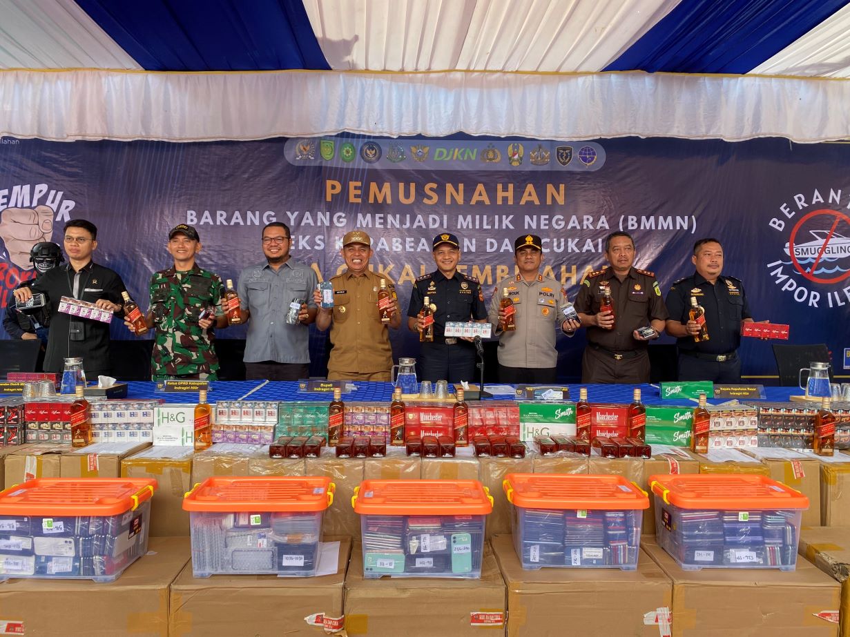 BEA CUKAI TEMBILAHAN KEMBALI MUSNAHKAN BARANG HASIL PENINDAKAN SENILAI 8,3 MILIAR