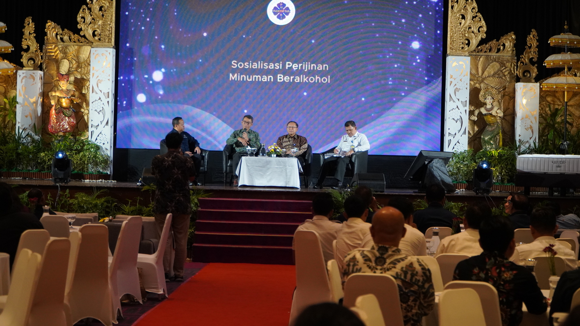 Sosialisasi Perijinan Minuman Beralkohol di Musda PHRI Bali