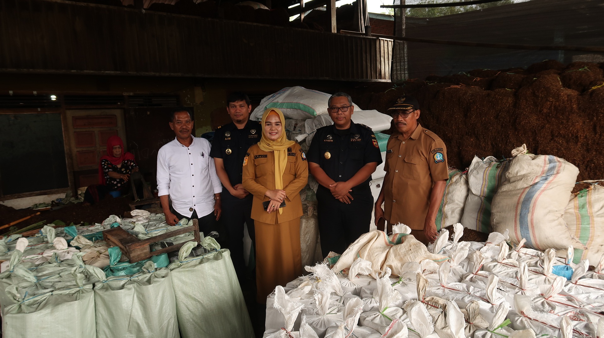 Sosialisasi  Asistensi Industri Tembakau Tradisional di Kab. Bone