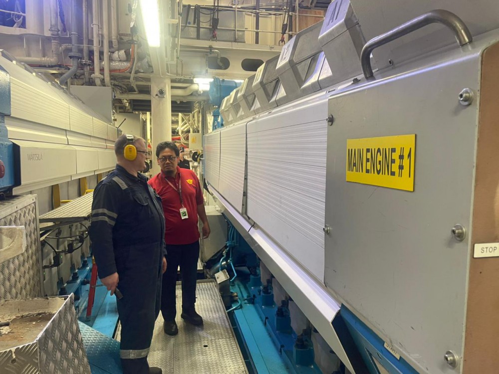 MV The World Tinggalkan Banda Neira, Bea Cukai Ambon Layani VD Outbound dengan Optimal