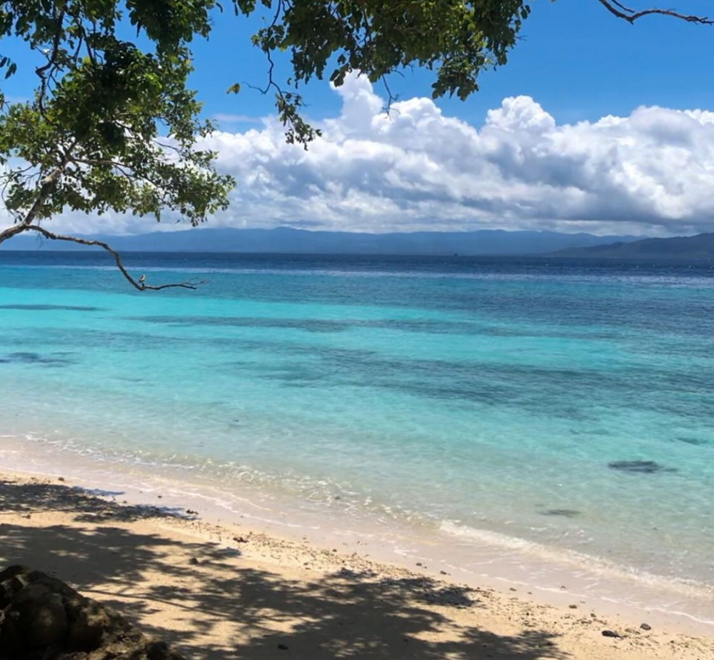 Bajalan ke Pantai Liang