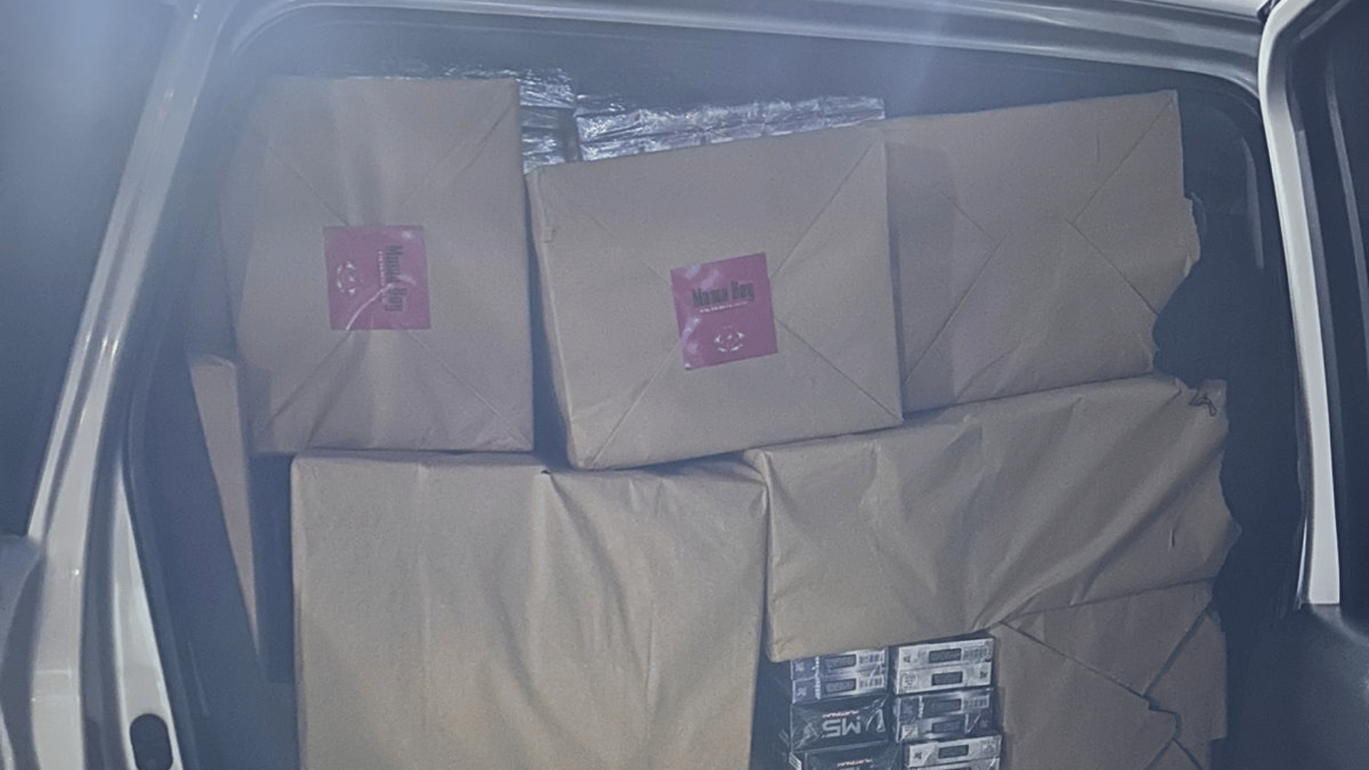 Semangat Awal Tahun, Bea Cukai Jateng DIY Gagalkan Peredaran Ratusan Ribu Batang Rokok Ilegal