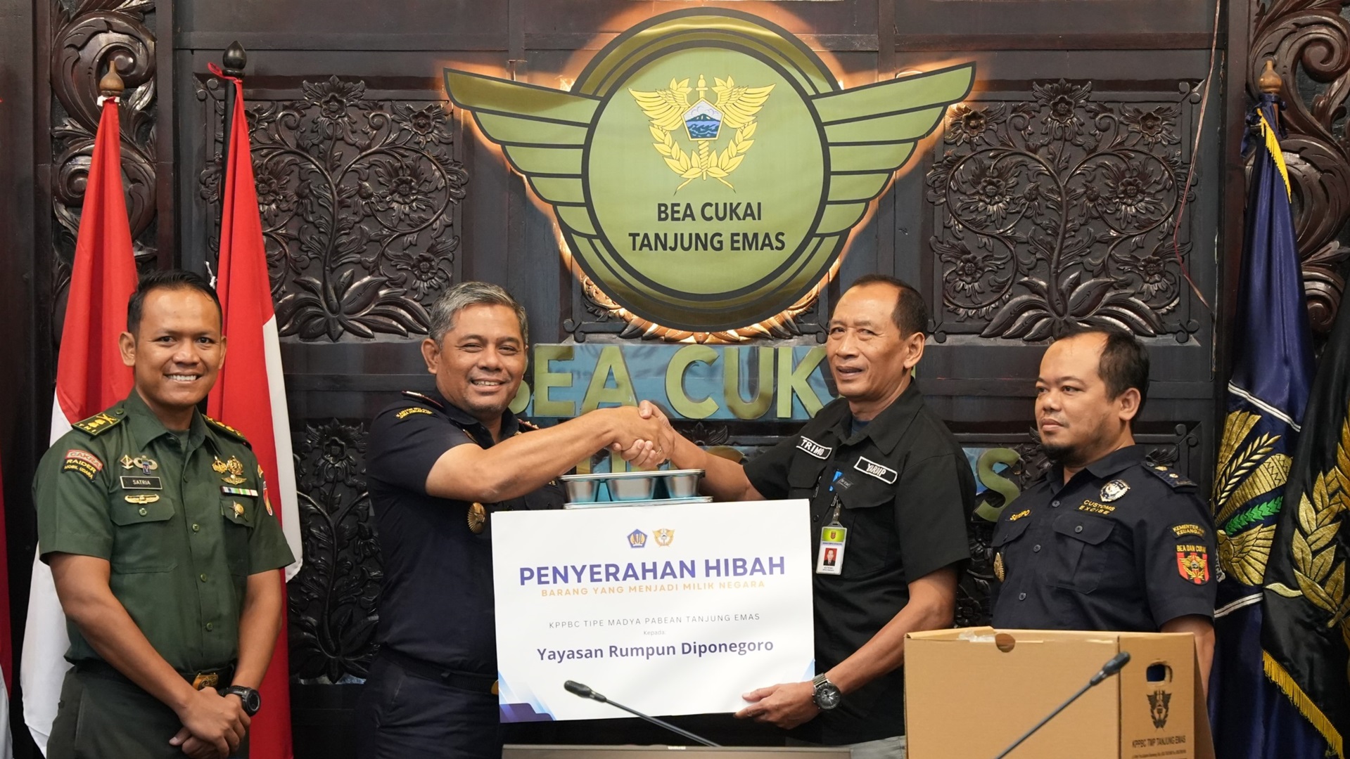 Bea Cukai Tanjung Emas Serahkan Hibah BMMN, Dorong Pemanfaatan Aset Negara untuk Kepentingan Sosial