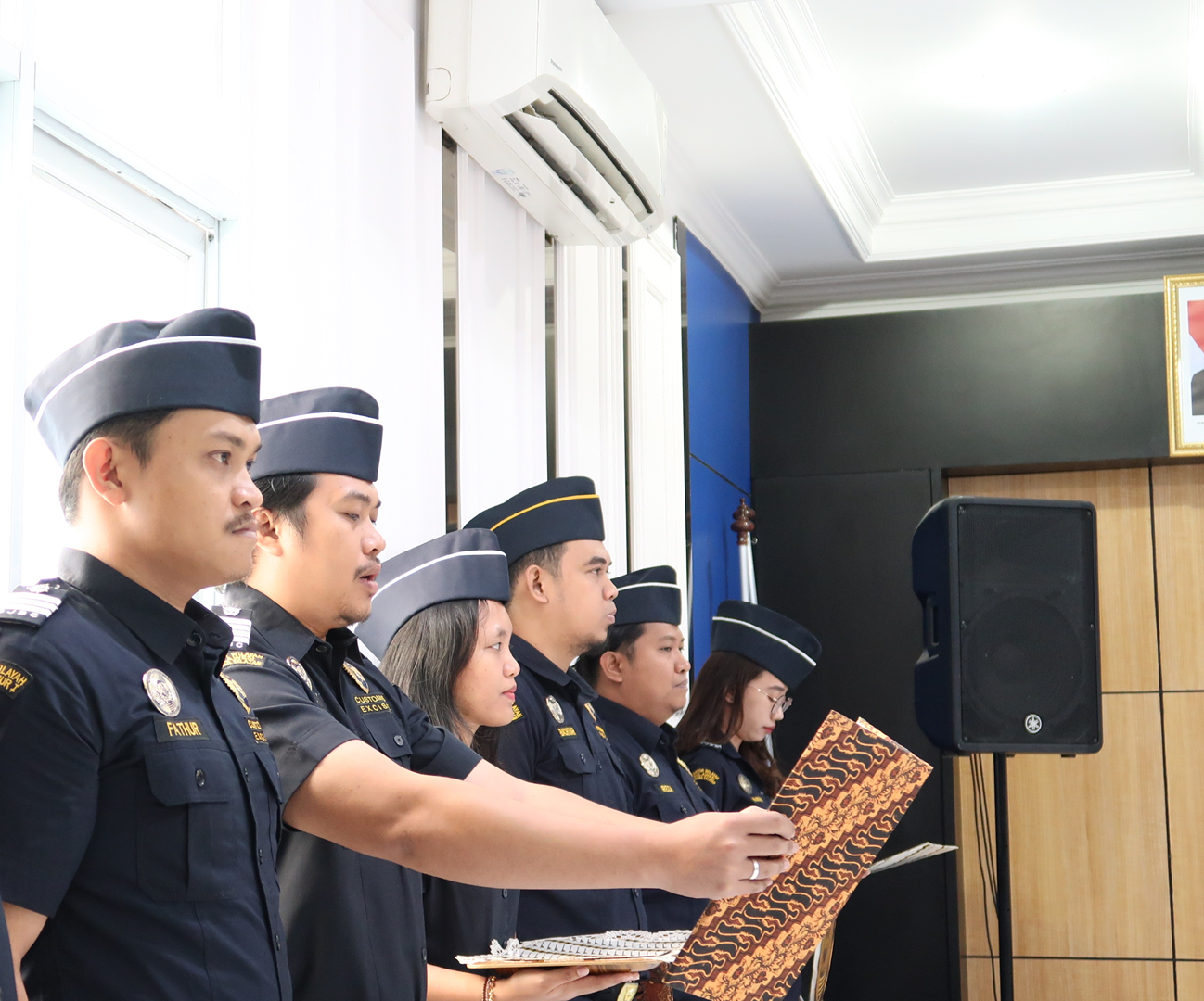 Upacara Bendera  Penghargaan Employee of The Month