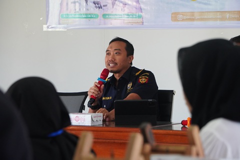 Bersinergi Dengan Pemerintah Provinsi NTB, Bea Cukai Mataram Kenalkan Ketentuan Cukai