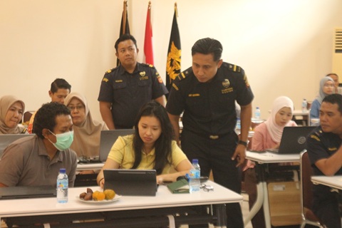 Dukung Ekspor di Pulau Lombok, Bea Cukai Mataram Sosialisasikan Piloting SSm Ekspor kepada Eksportir