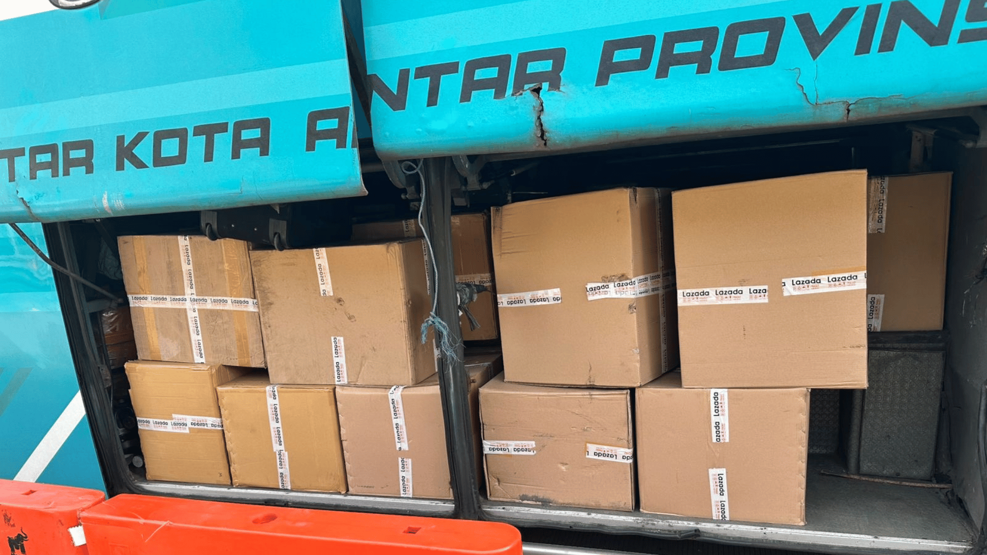 Bea Cukai Jateng DIY Gagalkan Pengangkutan Rokok Ilegal dan Miras Ilegal Melalui Bus AKAP