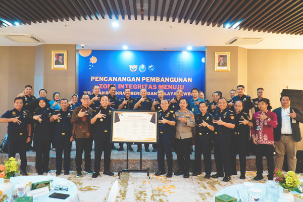 Wujudkan Birokrasi Bersih dan Melayani Balai Laboratorium Bea dan Cukai Kelas I Jakarta Resmi Canangkan ZI Menuju WBBM
