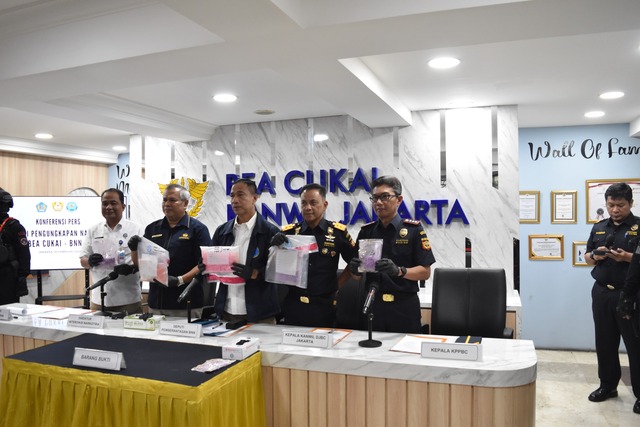 Bea Cukai bersama BNN kembali menggagalkan penyelundupan Narkotika Golongan I jenis MDMA (methylenedioxymethamphetamine)