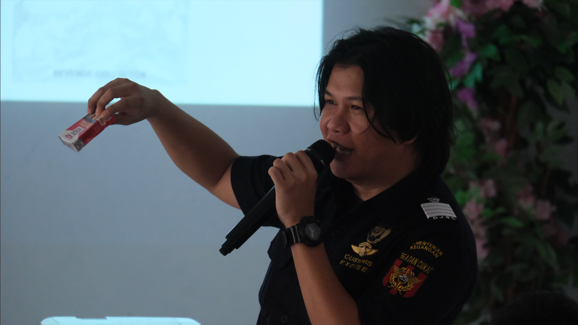 Dorong Generasi Masa Depan, Bea Cukai Tual Kenalkan Dunia Kepabeanan dan PKN STAN