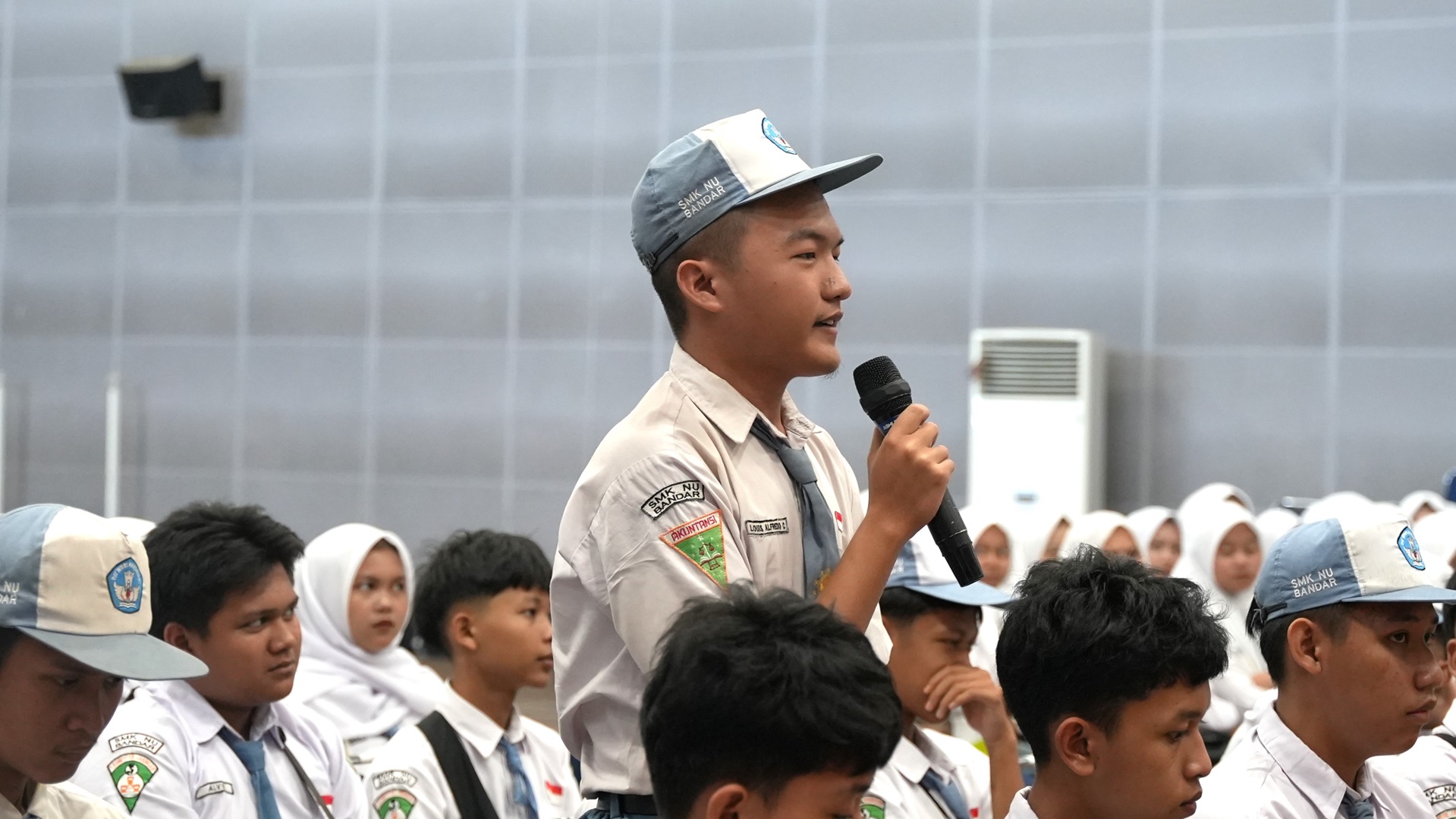 Sinergi Edukasi, Puluhan Siswa SMK NU Bandar Dalami Peran Strategis Bea Cukai Tanjung Emas
