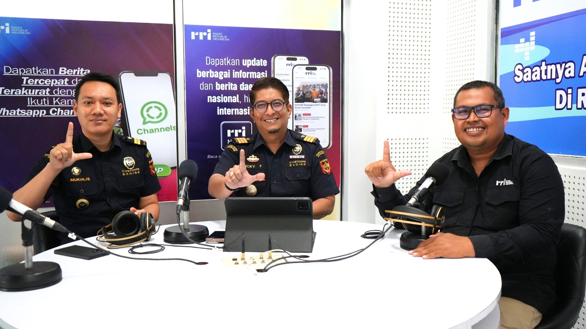 Bea Cukai Lhokseumawe Edukasi Publik melalui RRI: Waspadai Rokok Ilegal dan Dampaknya