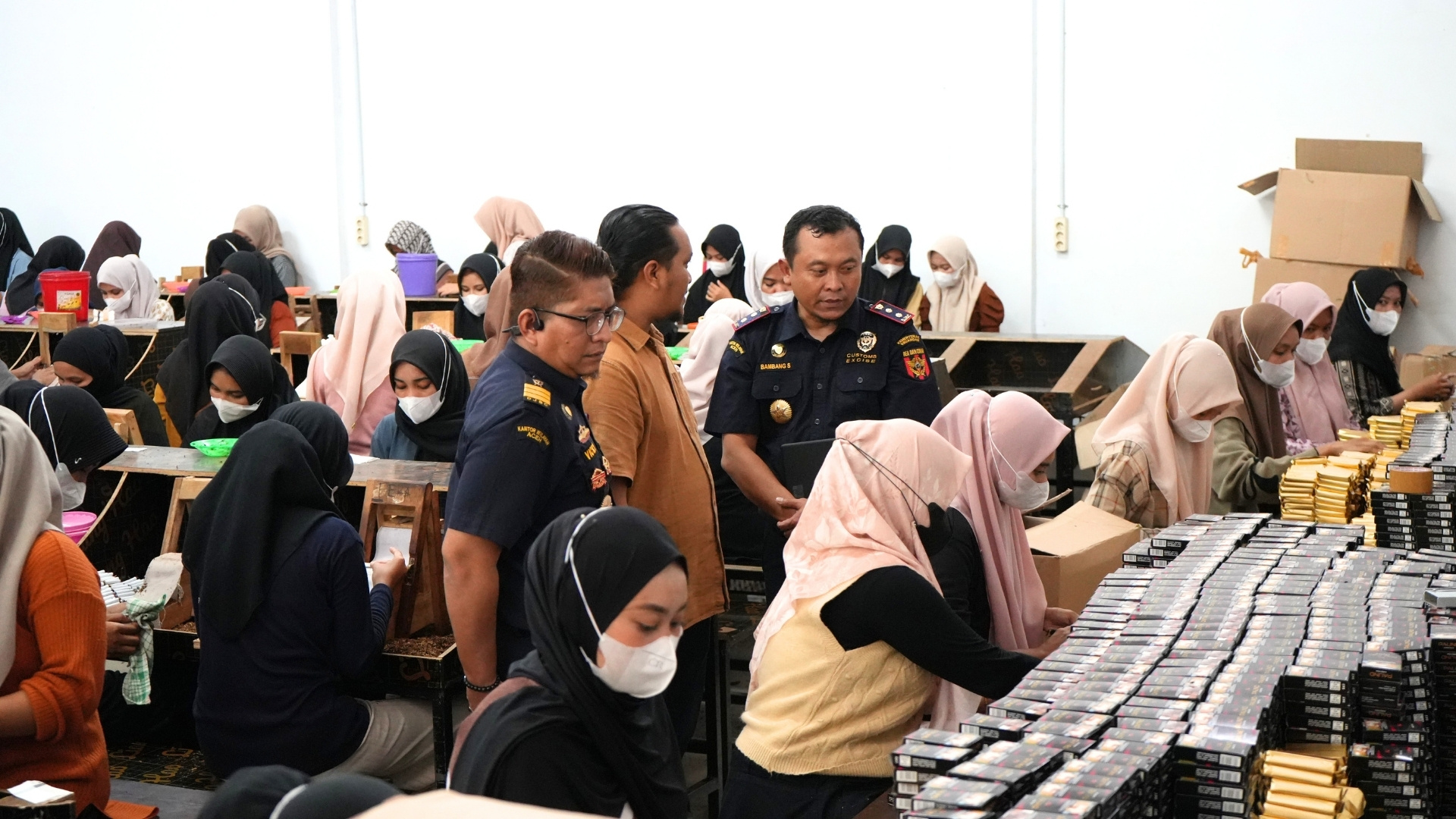 Bea Cukai Lhokseumawe Perkuat Pendampingan Industri Hasil Tembakau Lewat Customs Visit Customer di Bireuen