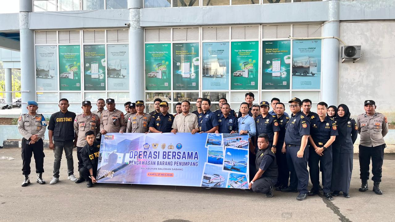 Bea Cukai, Polres Sabang, dan BNNK Bersama Perkuat Pengawasan Barang Penumpang di Pelabuhan Balohan Sabang