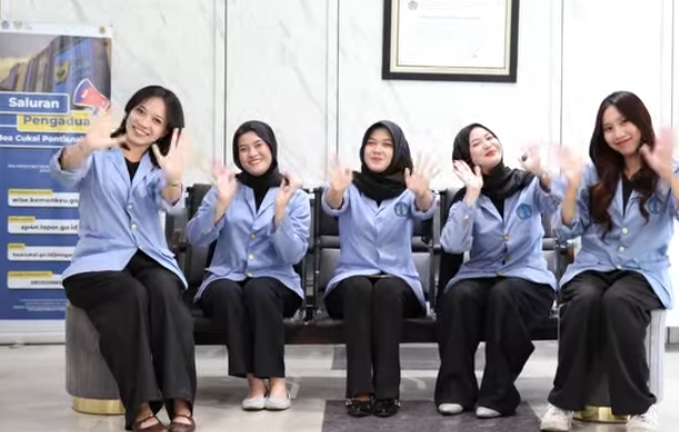 Praktik Kerja Lapangan