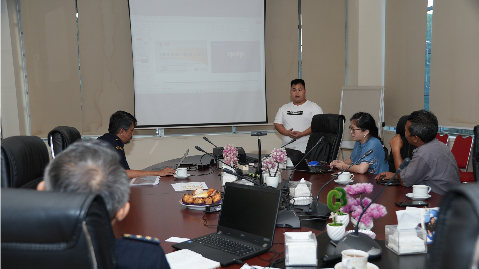 Bea Cukai Cirebon Dukung Kesiapan Industri Hasil Tembakau Melalui Asistensi Perizinan NPPBKC