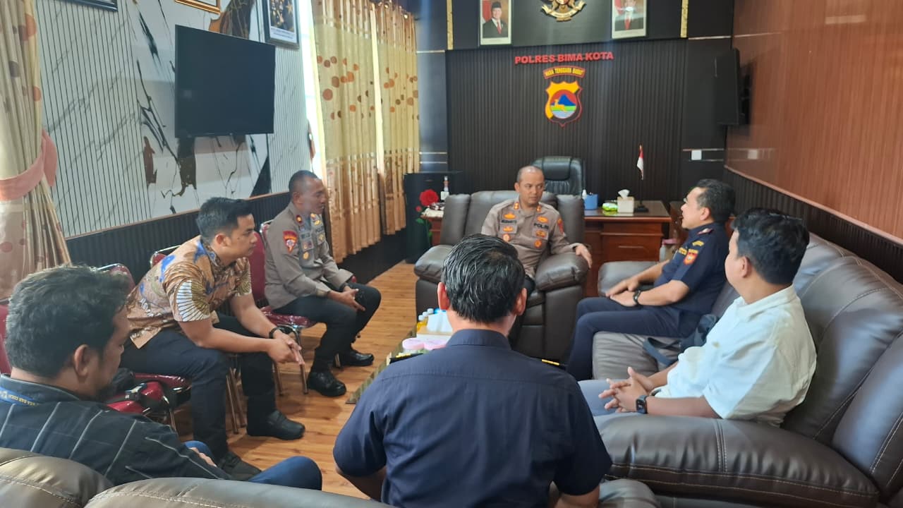 Sinergi Gempur Rokok Ilegal di Bima