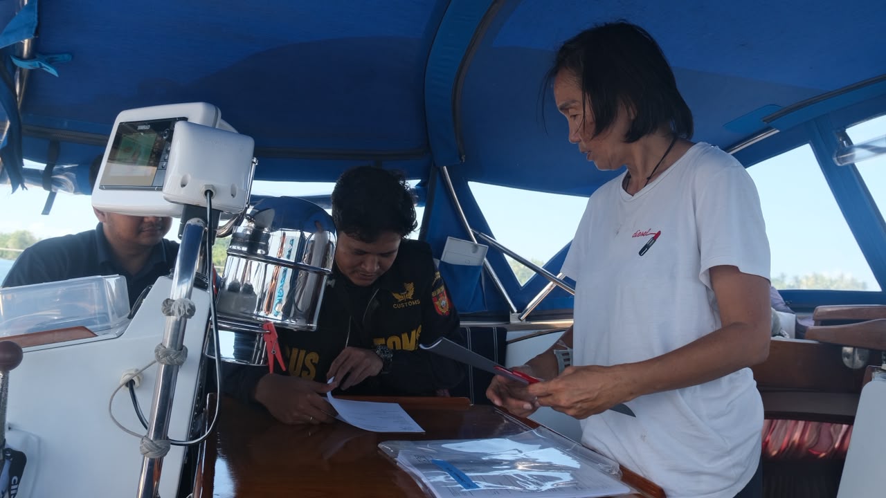 Bea Cukai Tual Berikan Fasilitas Impor Sementara dalam Ajang Yatch Rally Sail to Indonesia 2026