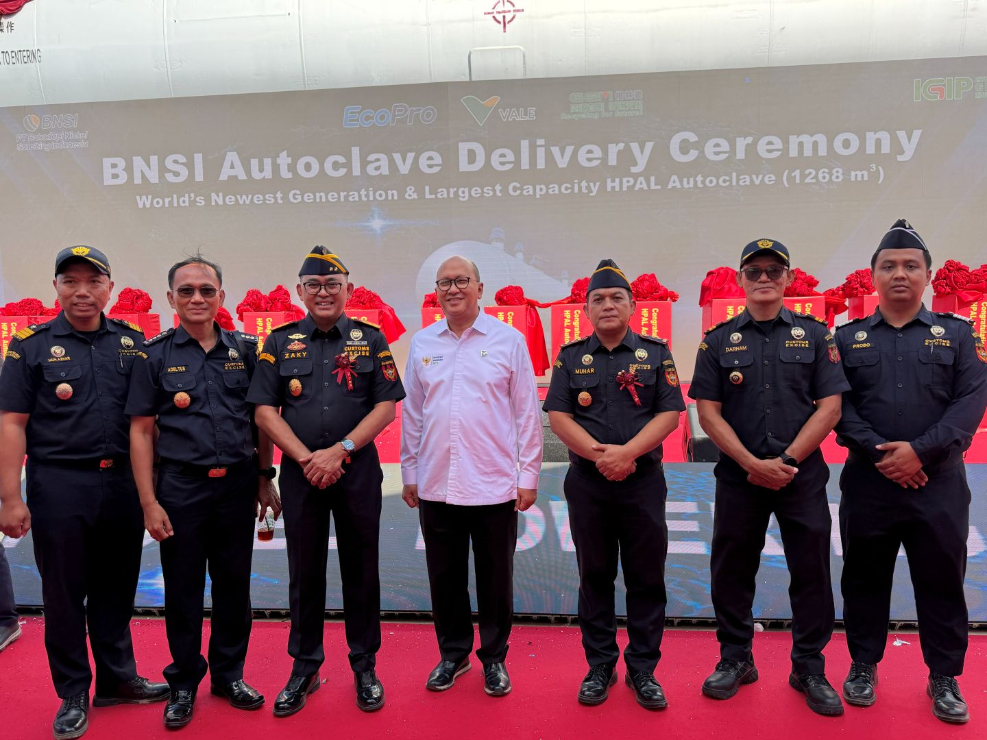 Menteri Investasi dan Hilirisasi Apresiasi Kinerja Bea Cukai Morowali dalam Mendukung Operasional PT Bahodopi Nickel Smelting Indonesia